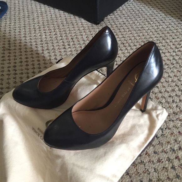 Vince Camuto heel..perfect 4 holiday parties! 💞