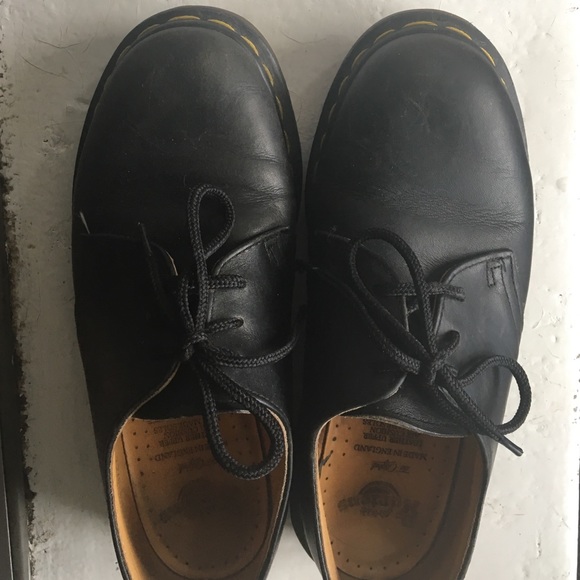 Vintage Oxford Dr. Marten shoes