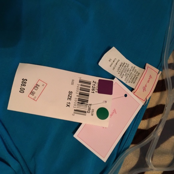 Super cute faux wrap mini dress with zipper - Picture 3 of 3