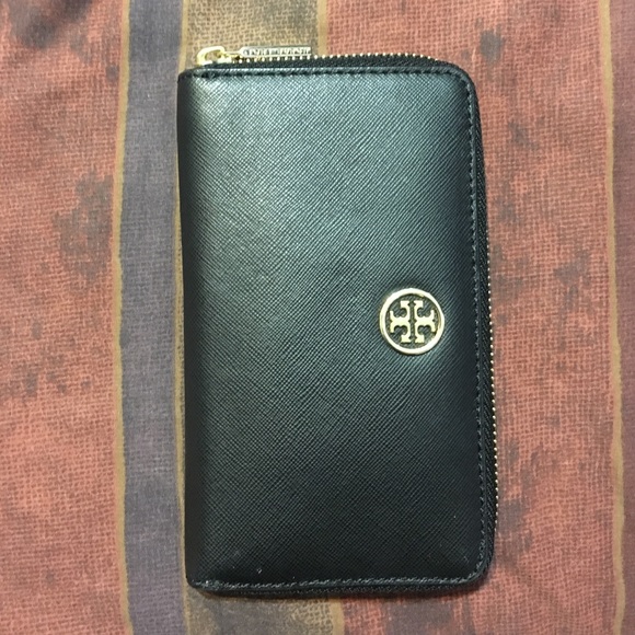 Tory Burch wallet