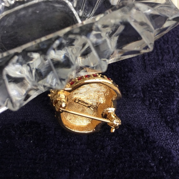 Monet Ladybug Brooch - Picture 3 of 4
