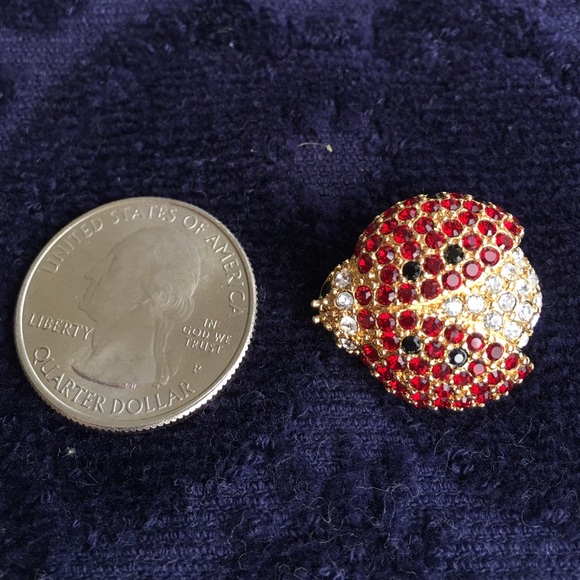Monet Ladybug Brooch - Picture 4 of 4