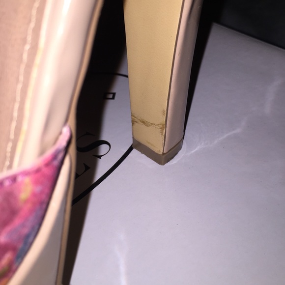 Steve Madden Floral Pumps - Picture 4 of 5