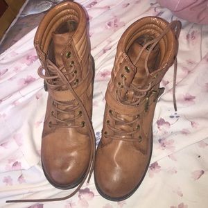 Someone offer on Combat Boots