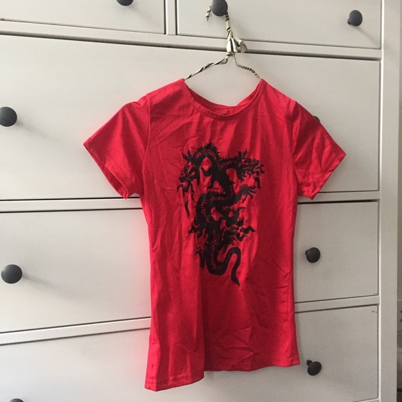 American Deadstock red dragon t shirt