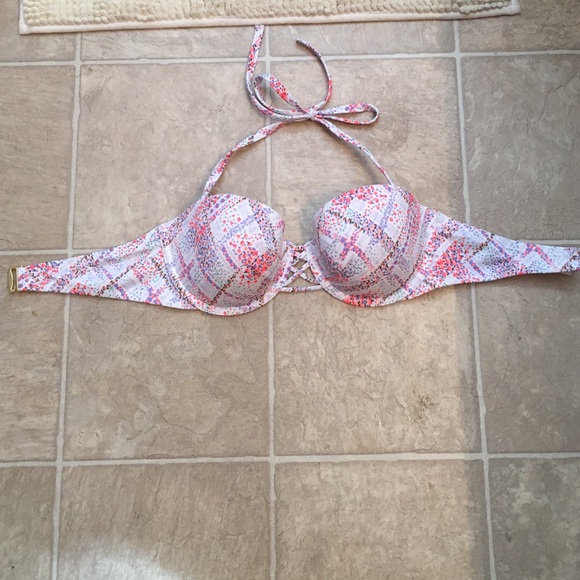 Push up Victoria's Secret swimsuit top