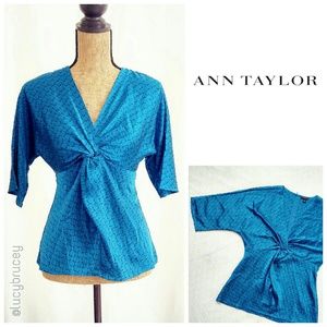 🌟HP🌟🆕Ann Taylor Twist Knot Dolman Sleeve Top