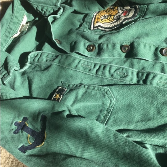 Army Green distressed jean jacket !!