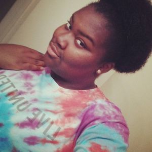 Meet your Posher, Kendra