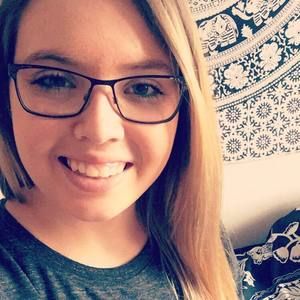 Meet your Posher, Alyson