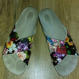 Floral Print Sandals