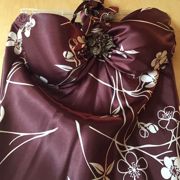 Speechless Formal Dress - Picture 2 of 3