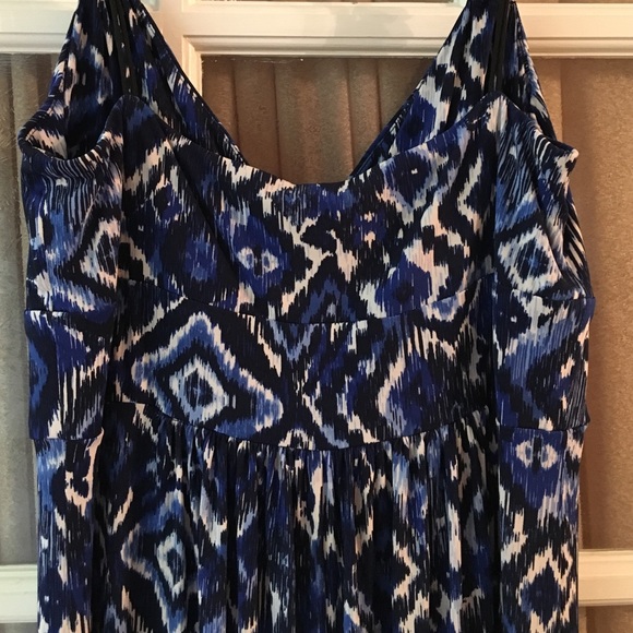 American Living size 6 maxi dress EUC - Picture 3 of 3