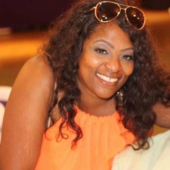 Meet your Posher, Yolanda - Picture 1 of 1