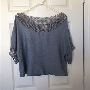 Francesca's blue top