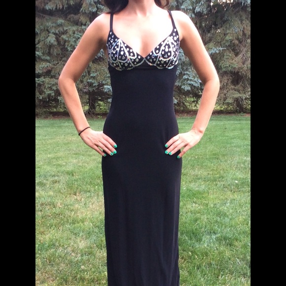 Black detailed dress