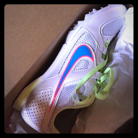 TRACK CLEATS!🏃🏽7.5 Womens Nike