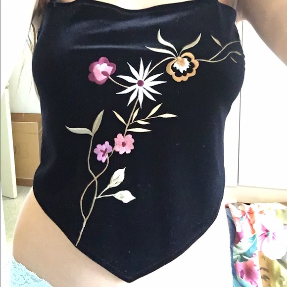 SOLD⚠️ Vintage velvet top