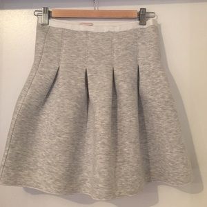 ⚡️🔥GAP neoprene flare mini skirt brand new!