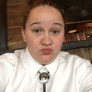 Meet your Posher, Chelssi