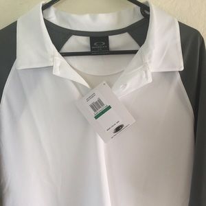 Men's Oakley Polo Short Sleeved Shirt Large