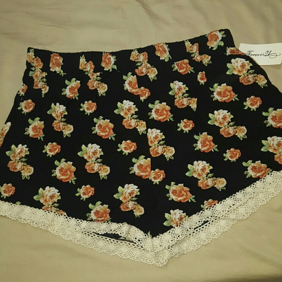 SALE🎈LAST ONE🌟Forever 21 Shorts