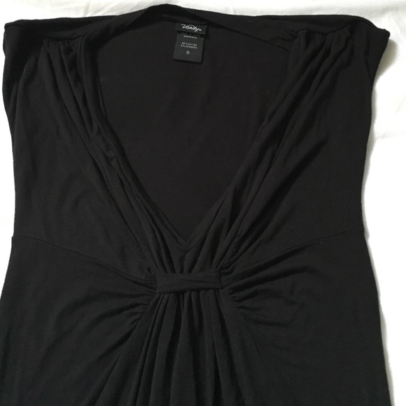 Black mini dress - Picture 3 of 4