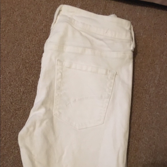 White High Rise Jeans - Picture 3 of 3