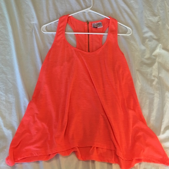 Casual racer back, neon pink blouse!