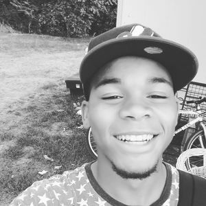 Meet your Posher, Jahreed