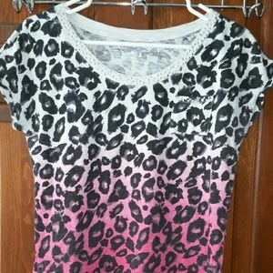 Ombre' tshirt with embellishments