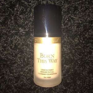 Too Faced born this way foundation