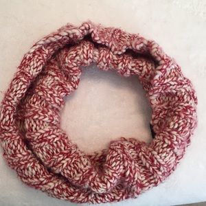 Gap Chunky Infinity Scarf