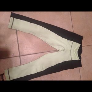 Lululemon crop pants