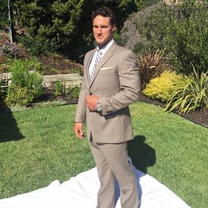 Light taupe Tommy Hilfiger suit