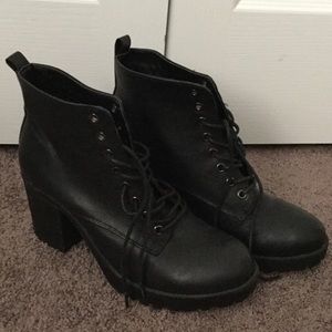 Heeled combat boots