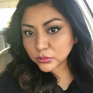 Meet your Posher, Carlyn