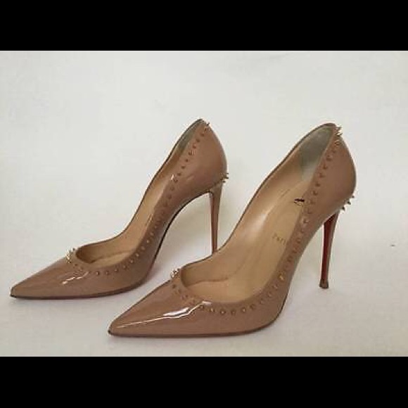 Christian Louboutin Anjalina Spiked Pump sz 38 - Picture 2 of 4