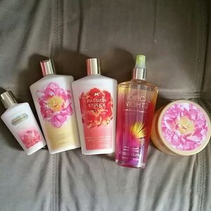 5 piece Victoria's Secret body care