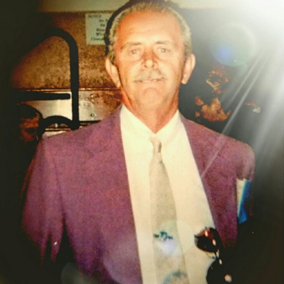 Honoring you👮Daddy🎗 it's your 🕠 9-17🌻👔😌📿🦅