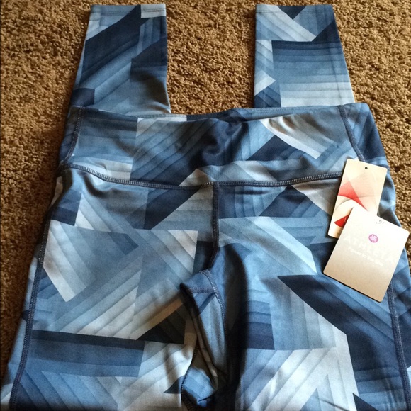 Athleta chatarunga leggings
