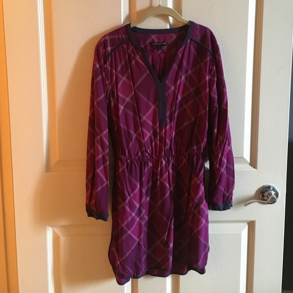 Banana Republic above the knee dress