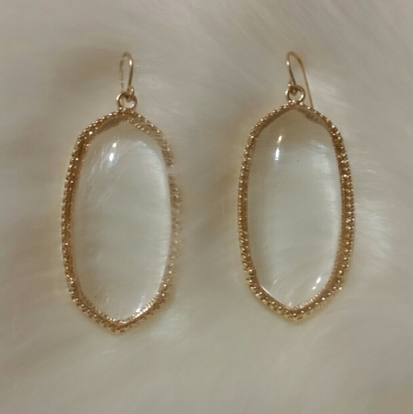 Designer inspired clear drop earrings - Picture 2 of 2