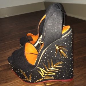 High heel, Beautiful Charlotte Olympia Wedges