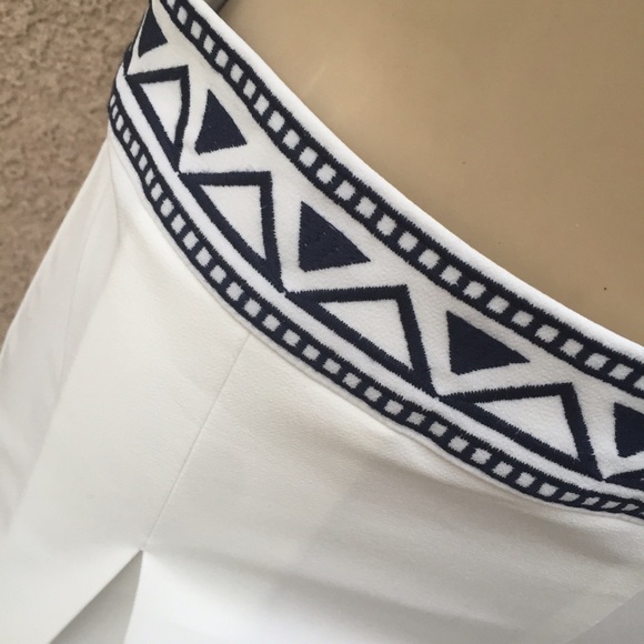 Embroidered waist gaucho pants - Picture 3 of 4