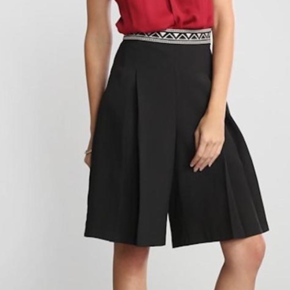 Embroidered waist gaucho pants - Picture 4 of 4