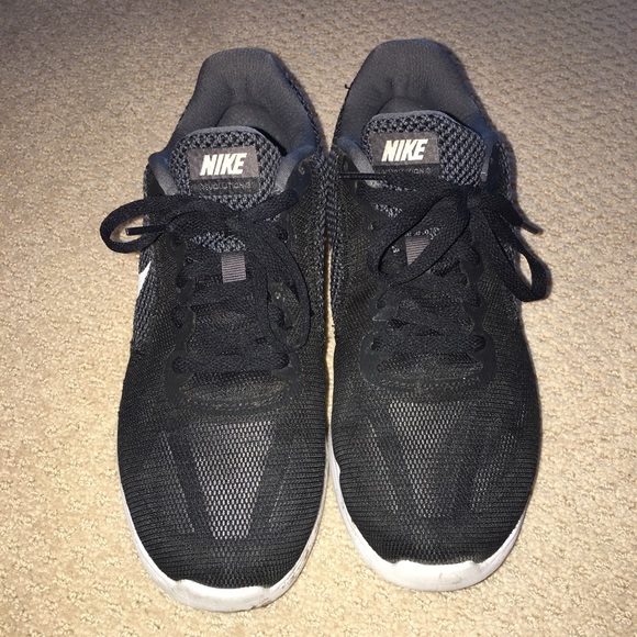 Black Nike