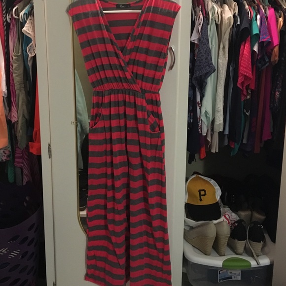 Maxi dress for a petite woman.