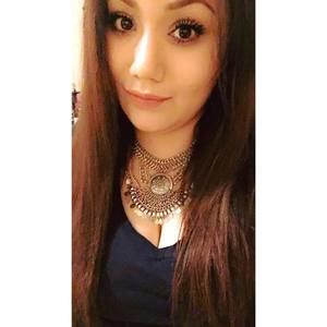 Meet your Posher, Ari