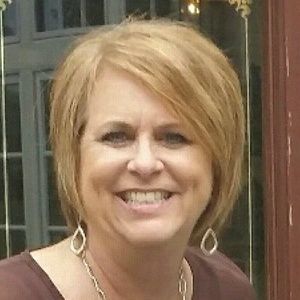 Meet your Posher, Dana